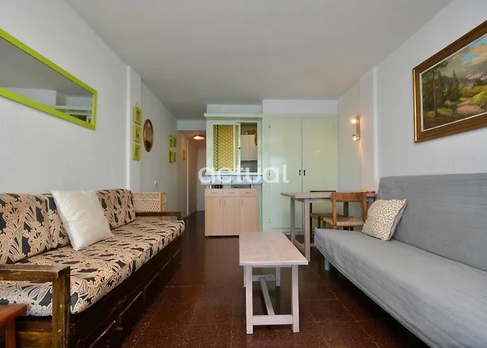 Elypalace 9-5 普拉加德阿罗